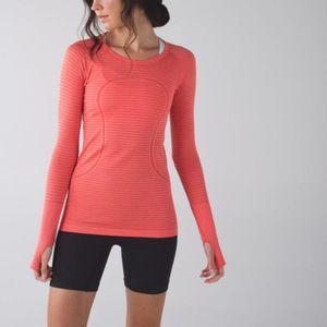 Lululemon Run Swiftly Tech Long Sleeve Top Size 6